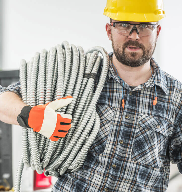 electrician-5-ot-13